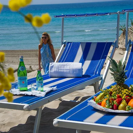 Ecoresort Le Sirene - Caroli 3*