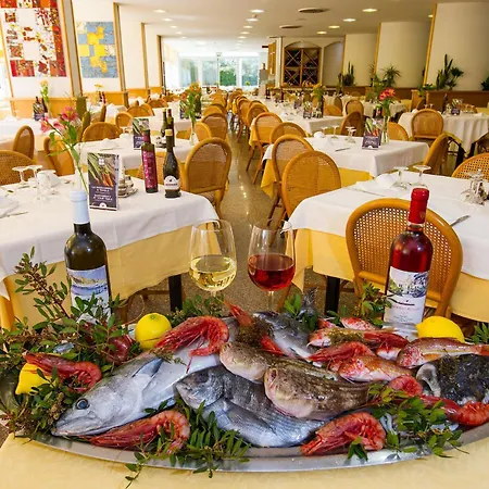 Ecoresort Le Sirene - Caroli Hotel