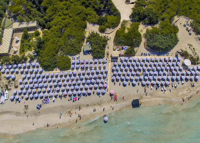 Hotel Ecoresort Le Sirene - Caroli 3*